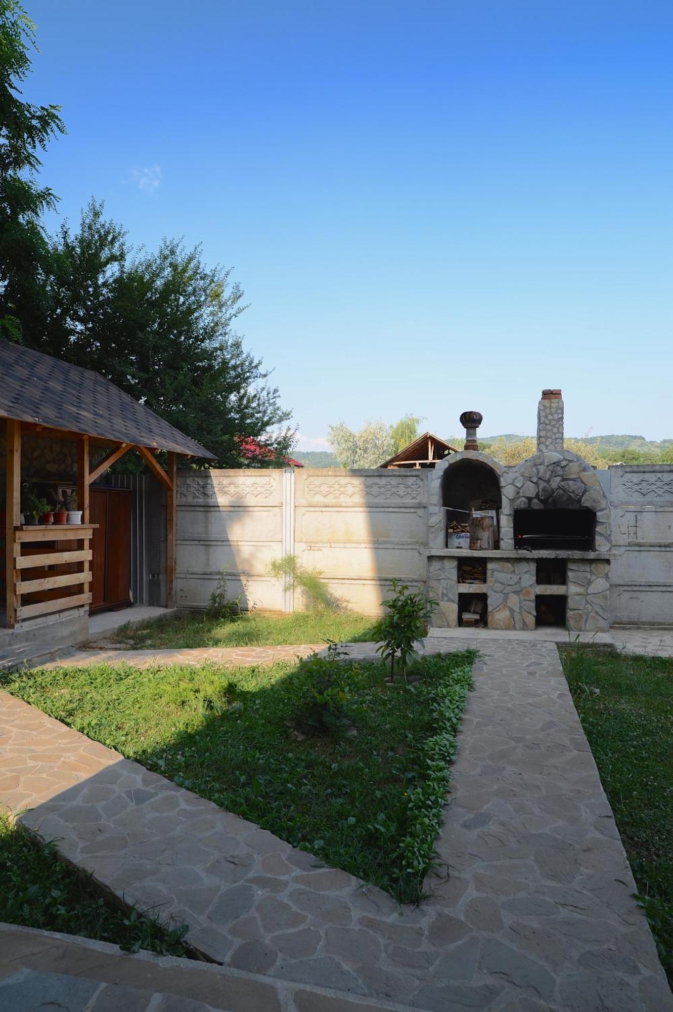 Vila Madudu Vălenii de Munte المظهر الخارجي الصورة
